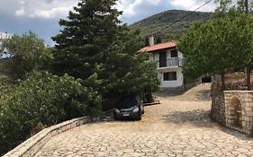 Gourgiana Apartments