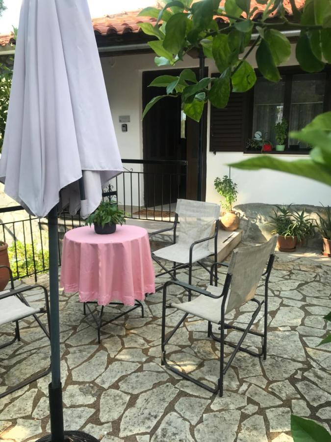 Gourgiana Apartments Andritsena Exterior foto